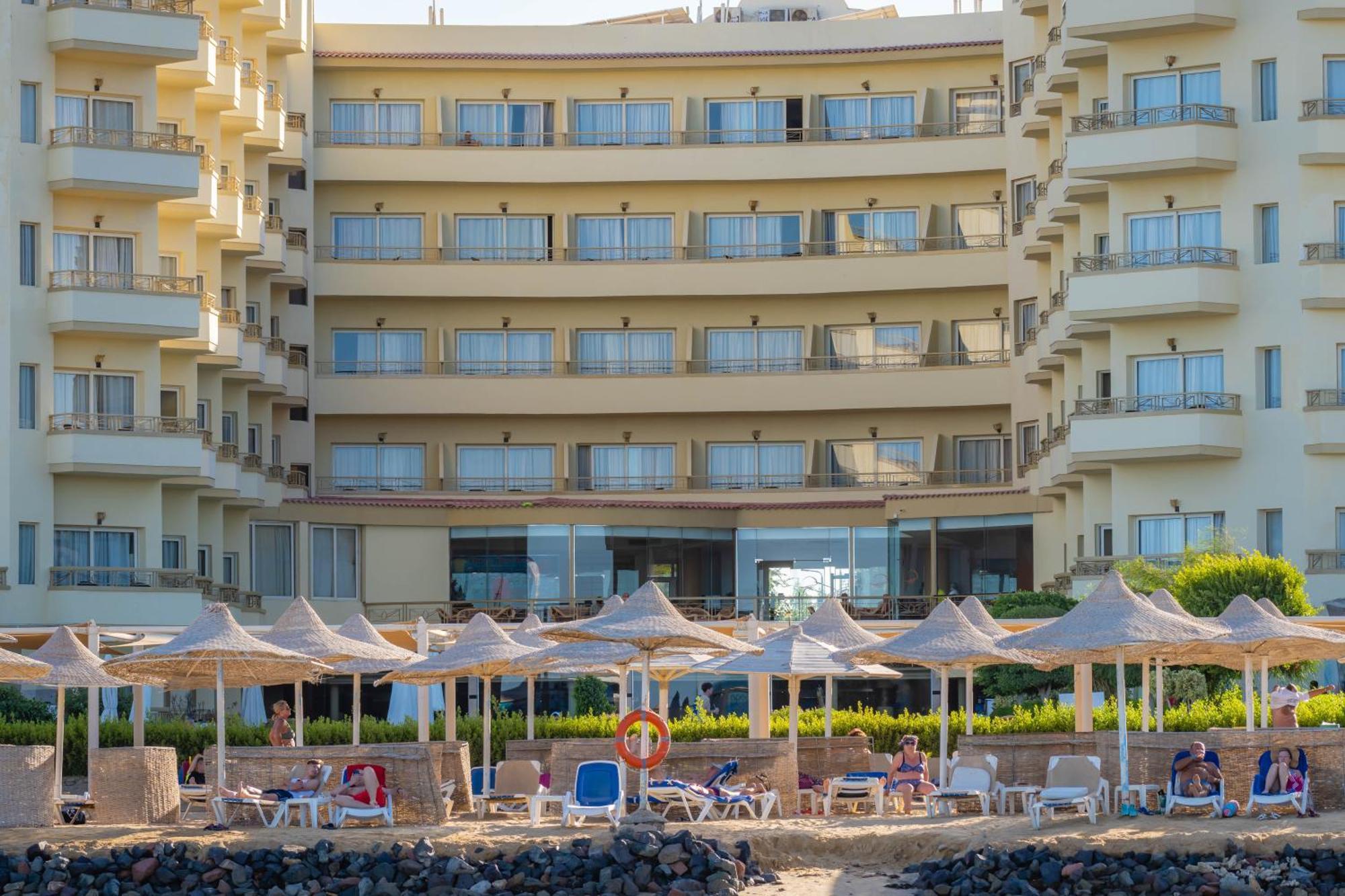 Magic Beach Hotel Хургада Екстериор снимка