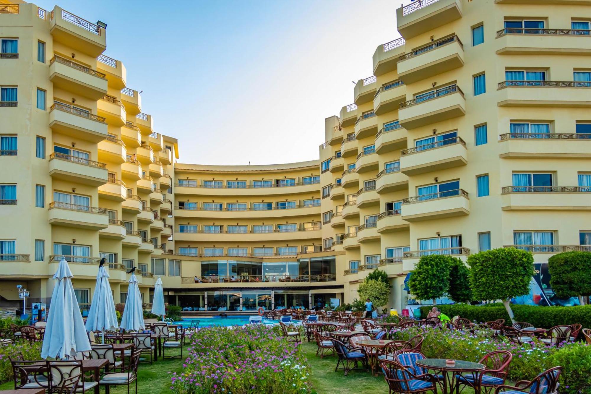 Magic Beach Hotel Хургада Екстериор снимка