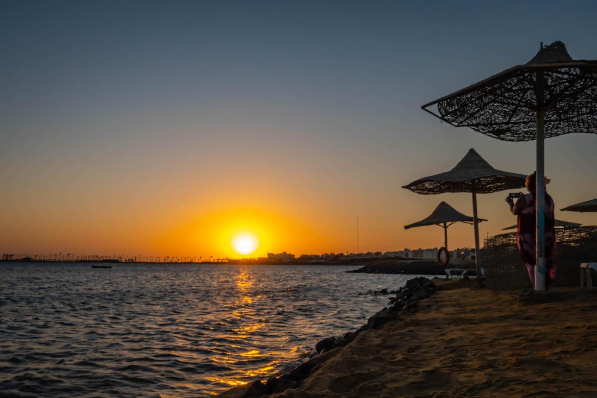 Magic Beach Hotel Хургада Екстериор снимка